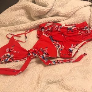 COCOSHIP Red floral 2 piece swimsuit ❤️SIZE 10❤️